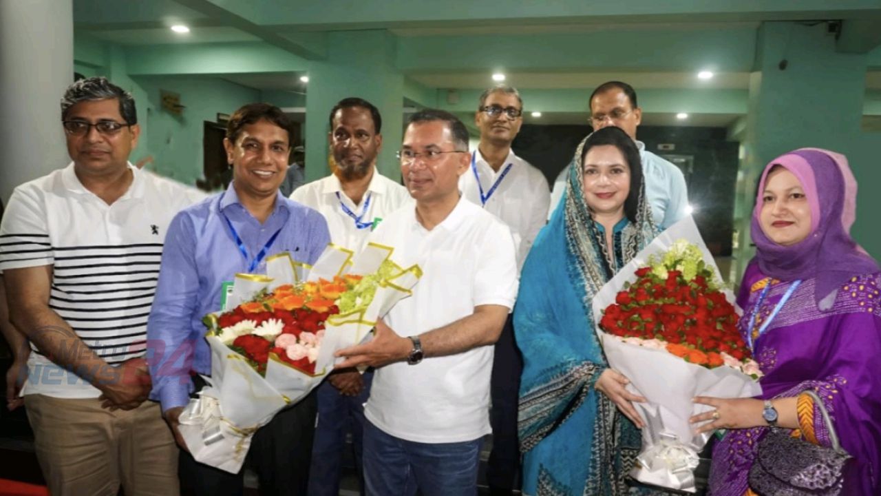 PM visits RDA in Bogura, stresses expansion of green technologies